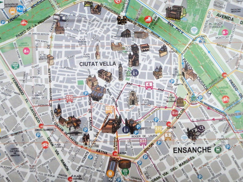 Pla&ccedil;a Redona.